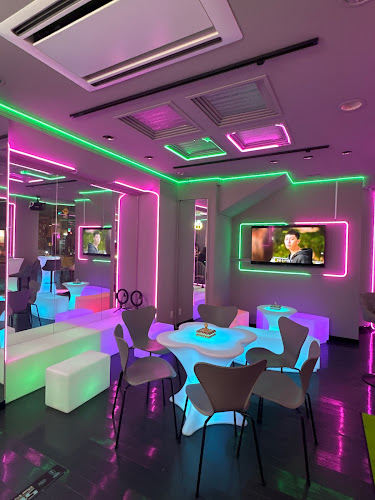 HYPER CAFE(ハイパーカフェ)