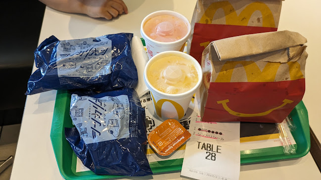 マクドナルド 高槻辻子店 - 飲食業