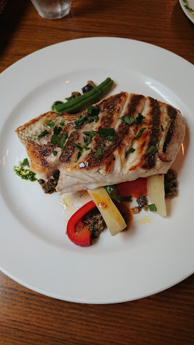 Cucina Italiana ANGOLO(クッチーナ イタリアーナ アンゴロ) - 飲食業