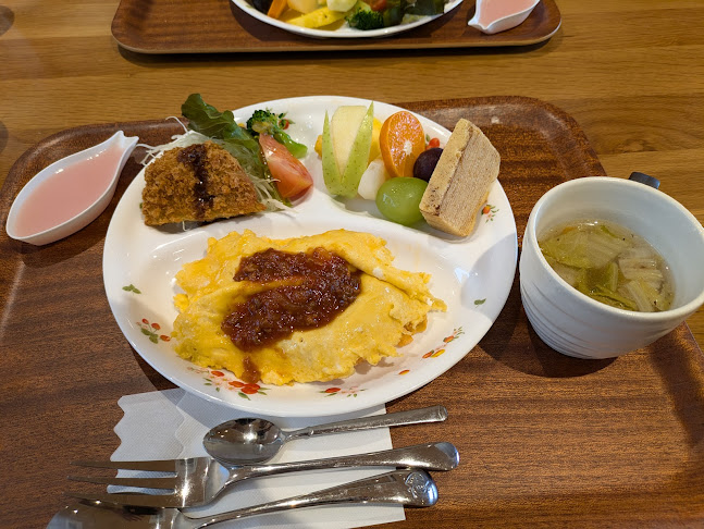 カフェごはん百花 - 飲食業