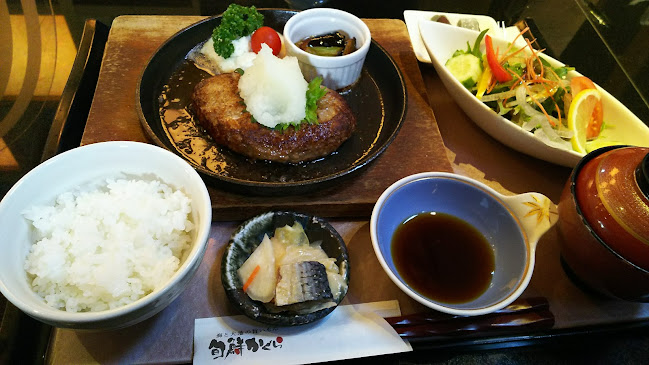 Opinii despre 海と大地の旨いもん 旬鮮かぐら în 旭川市 - 飲食業