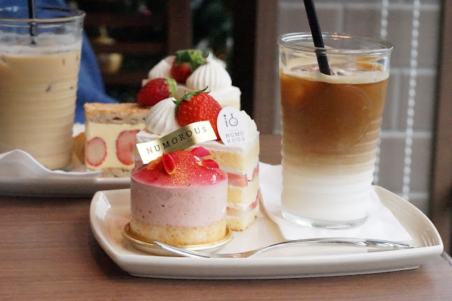 Comentarii opinii despre ニューモラス