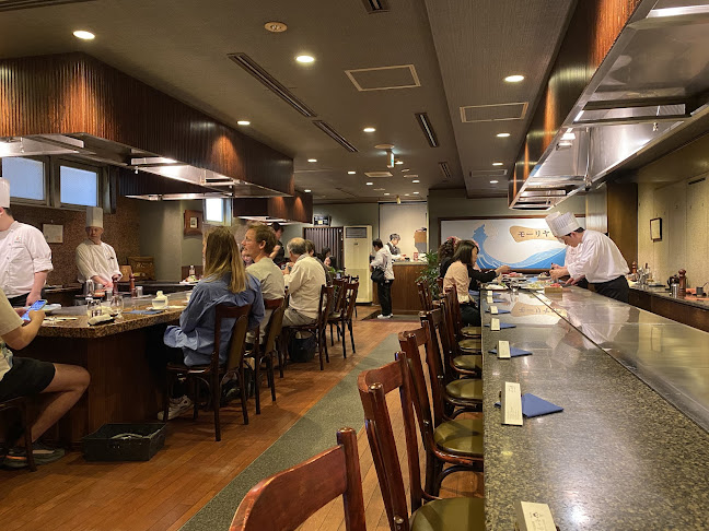 Comentarii opinii despre 神戸牛 ステーキ レストラン モーリヤ 三宮店