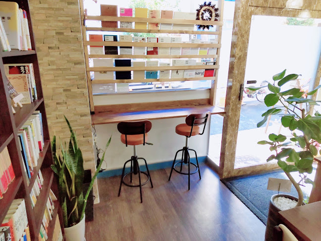 大崎ブックカフェ - 飲食業