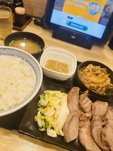 吉野家 茨田店 - 飲食業