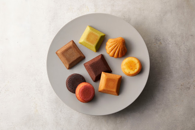 〒220-8601 神奈川県横浜市西区南幸１丁目６−３１ 横浜タカシマヤ本館 B1階