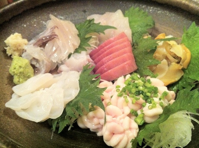 〒030-0802 青森県青森市本町１丁目１−２５