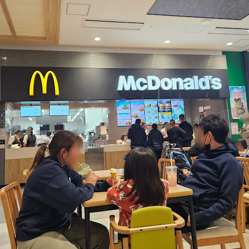 〒333-0834 埼玉県川口市安行領根岸３１８０ イオンモール川口 ２Ｆ