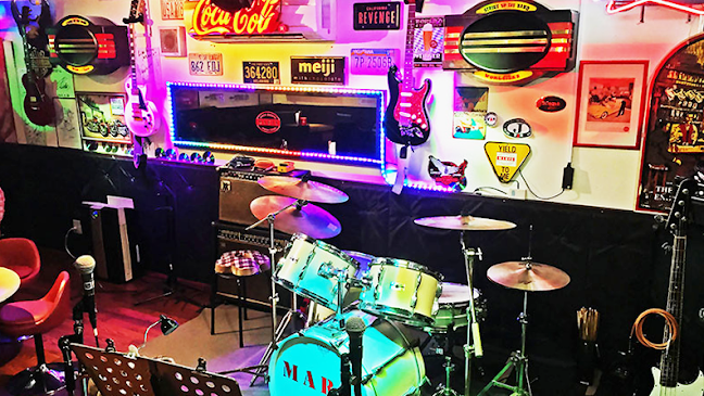 ミュージックパブ·ライブハウス マリア - 飲食業