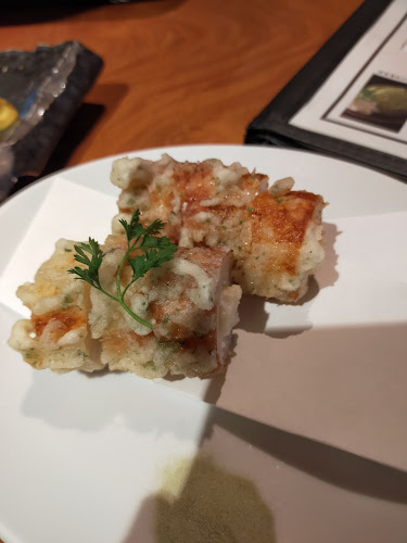 〒254-0043 神奈川県平塚市紅谷町９−１８ 中島ビル 1F