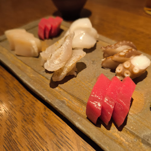 〒760-0052 香川県高松市瓦町１丁目９−６