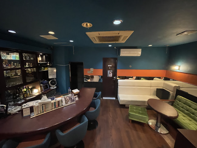 〒900-0032 沖縄県那覇市松山２丁目１６−１２ 福島ビル 2F