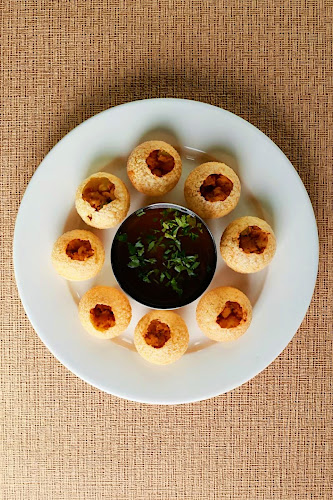 カスタマンダップ - 飲食業