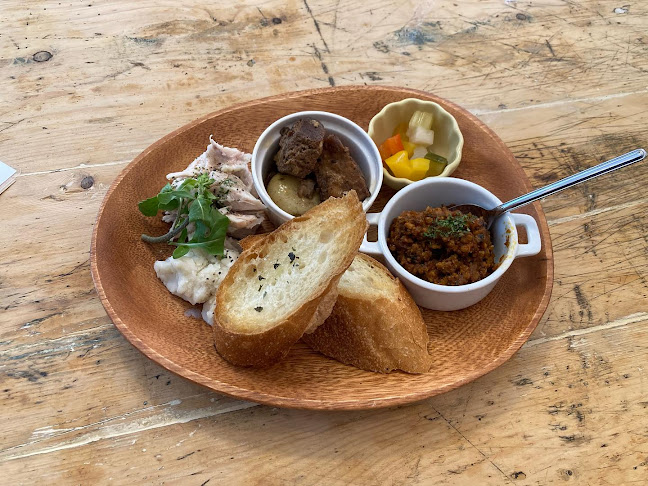 〒980-0811 宮城県仙台市青葉区一番町３丁目２−１ 藤崎事務館３