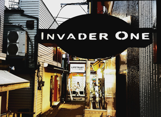 INVADER ONE FLAT cafe/下北沢