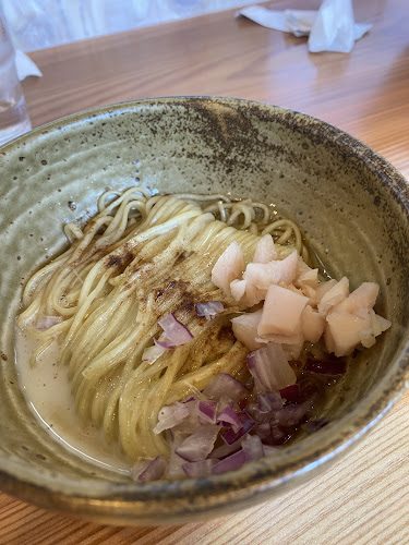 二層泡鶏白湯 神宮寺 - 飲食業