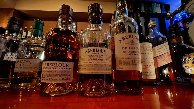 〒730-0033 広島県広島市中区堀川町１−４