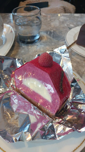 〒030-0801 青森県青森市新町１丁目１３−２１