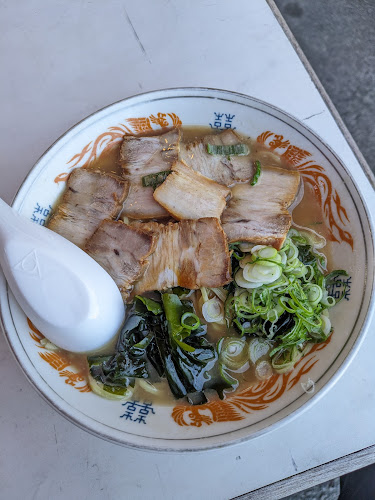 〒410-0813 静岡県沼津市上香貫三園町１３７７−５