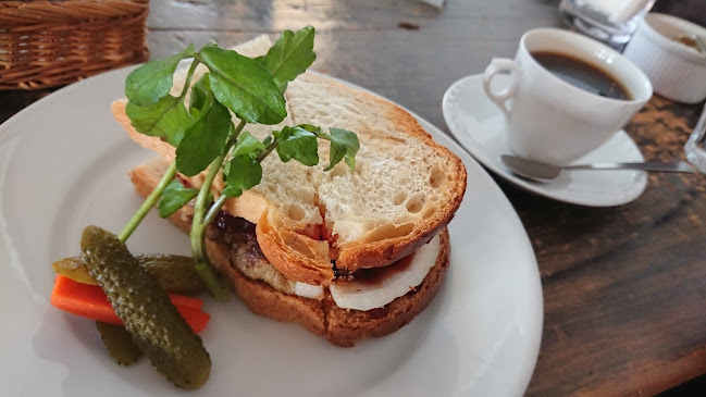 Opinii despre Bergfeld 長谷店 în 鎌倉市 - 飲食業