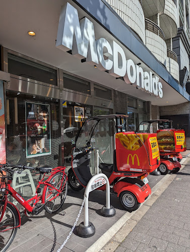 マクドナルド 烏丸御池店 - 飲食業