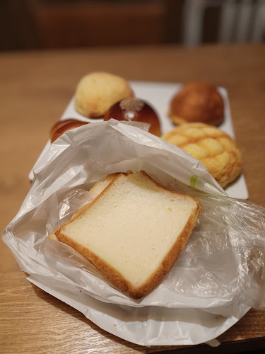 Opinii despre モンパン în 米子市 - 飲食業