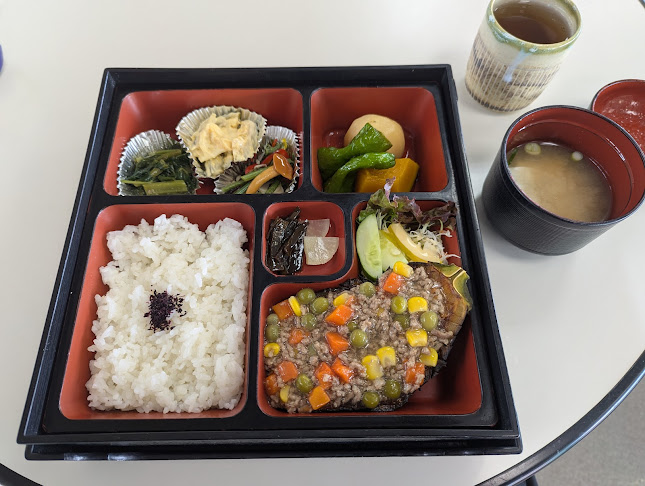 Opinii despre レストラン味彩 în 倉吉市 - 飲食業