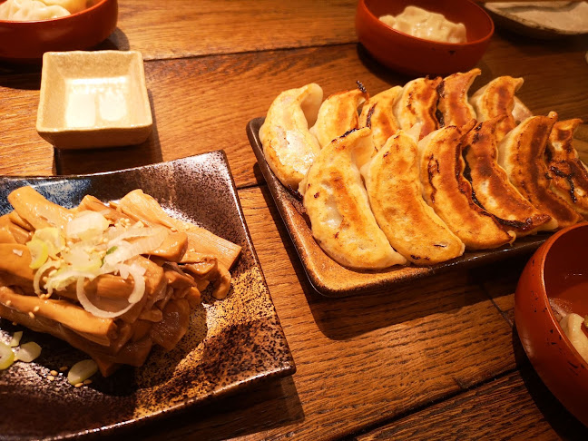 Comentarii opinii despre 肉汁餃子のダンダダン 新宿店