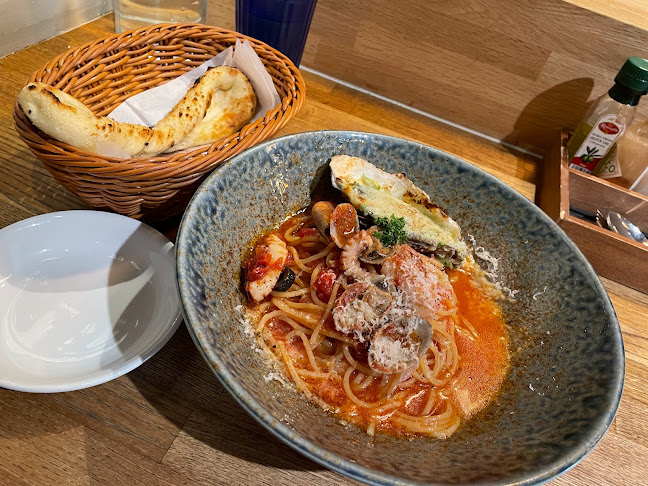 オイスターバー＆魚イタリアン 京橋ロビン - 飲食業