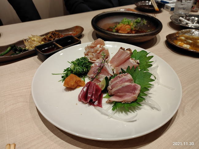 Comentarii opinii despre 炭火焼鶏と釜飯のizakaya CoCo