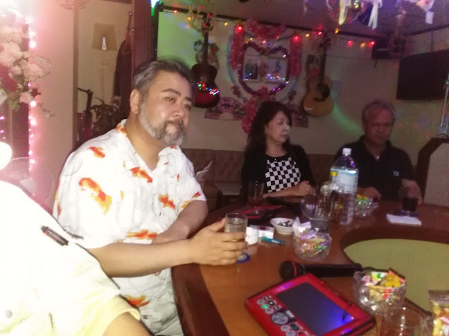 Opinii despre マリン・フィリピンパブ în 大阪市 - 飲食業