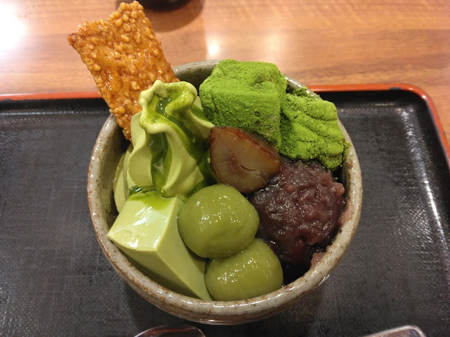 Comentarii opinii despre 甘党まえだ あべちか店