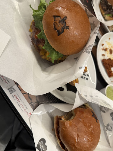 Comentarii opinii despre SHOGUN BURGER SUSUKINO店