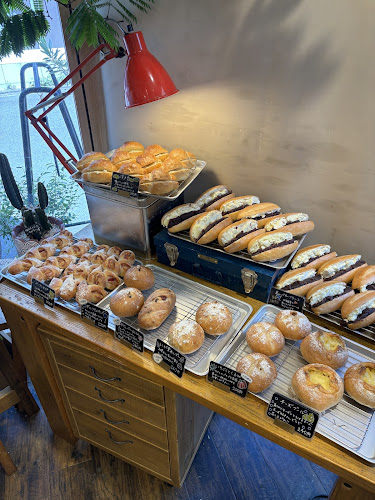 〒194-0015 東京都町田市金森東３丁目２２−９