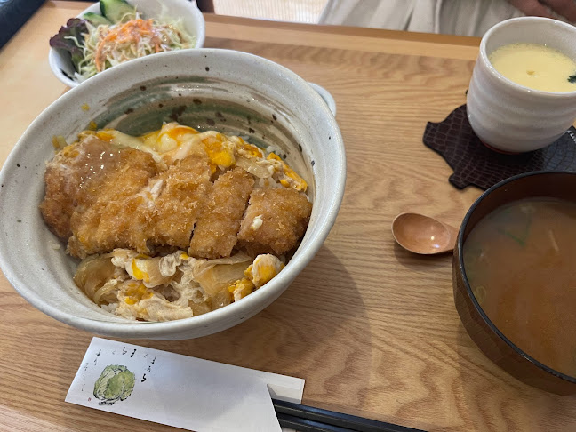 最高級ラードのとんかつ ヒカル亭