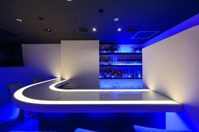 Comentarii opinii despre Bar AZ バー アズ 隠れ家バー 栄 住吉