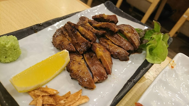 跳ね馬 - 飲食業