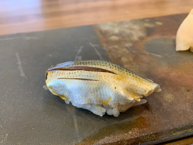 Opinii despre 鮨 なし川 în 神戸市 - 飲食業