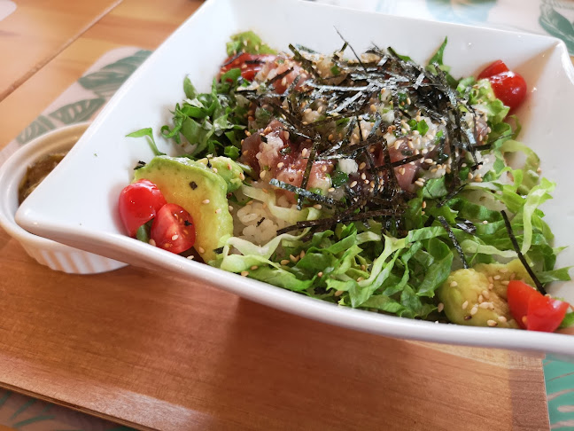 Comentarii opinii despre K-Ohana's Surf Locker & Cafe Dining