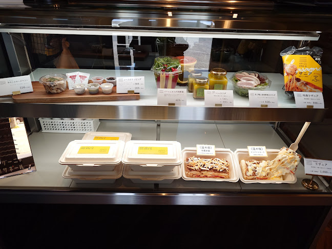 Opinii despre ラザニアテイクアウト専門店 ラザーニャカサネール în 刈谷市 - 飲食業