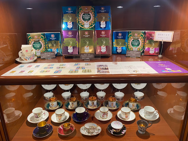 ロイヤルクリスタル カフェ銀座店 - 飲食業