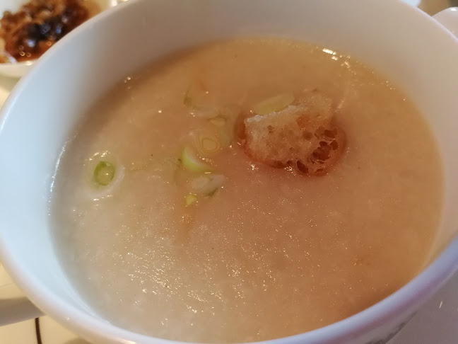 Opinii despre ヘイフンテラス în 千代田区 - 飲食業