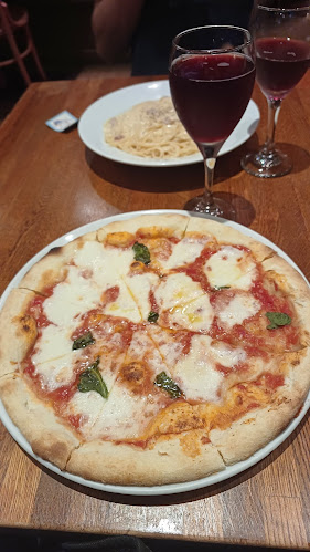 Comentarii opinii despre カプリチョーザ 河原町OPA店