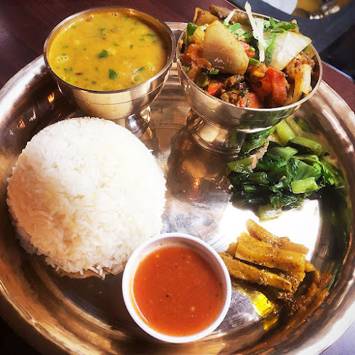 〒125-0054 東京都葛飾区高砂３丁目１７−１