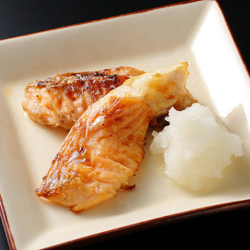 Comentarii opinii despre 焼鳥・串カツ&飲み放題 たま 駅前通り店