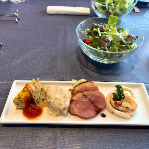 Opinii despre Bistro cafe eS în 大阪市 - 飲食業