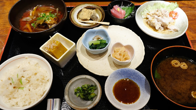 〒540-0012 大阪府大阪市中央区谷町２丁目５−４ エフベースラドルフビル B101