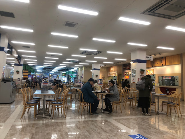 Opinii despre ロッテリア アピタ宇都宮ＦＳ în 宇都宮市 - 飲食業