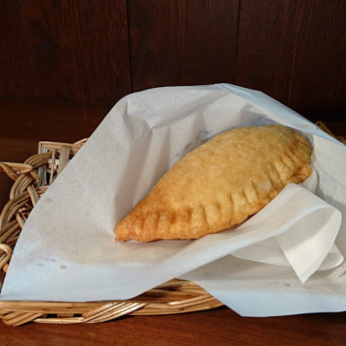 〒181-0002 東京都三鷹市牟礼４丁目１８−８