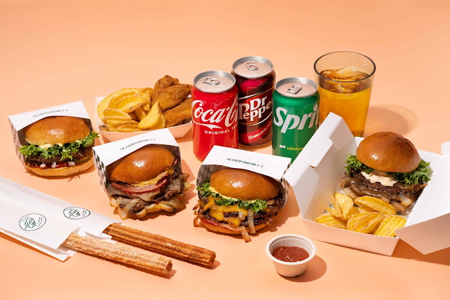 Comentarii opinii despre J.S. BURGERS Jr. 越谷レイクタウン店